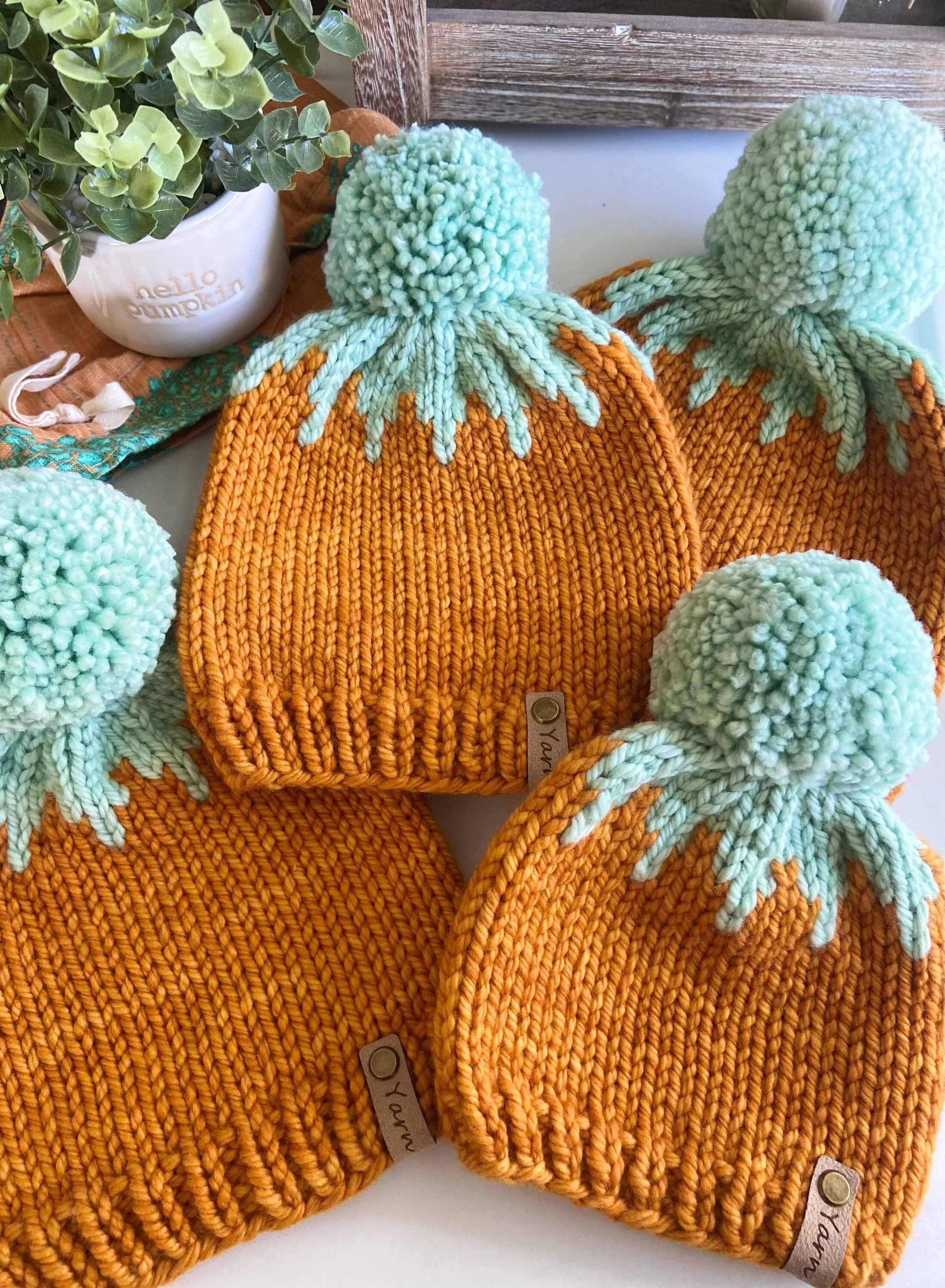 TODDLER Merino wool knit pumpkin hat